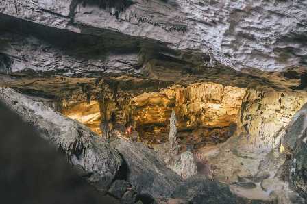 Пещерные приключения: исследование подземного мира