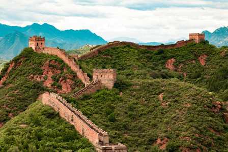 Великая Китайская стена: история и факты о восьми чудесе света
